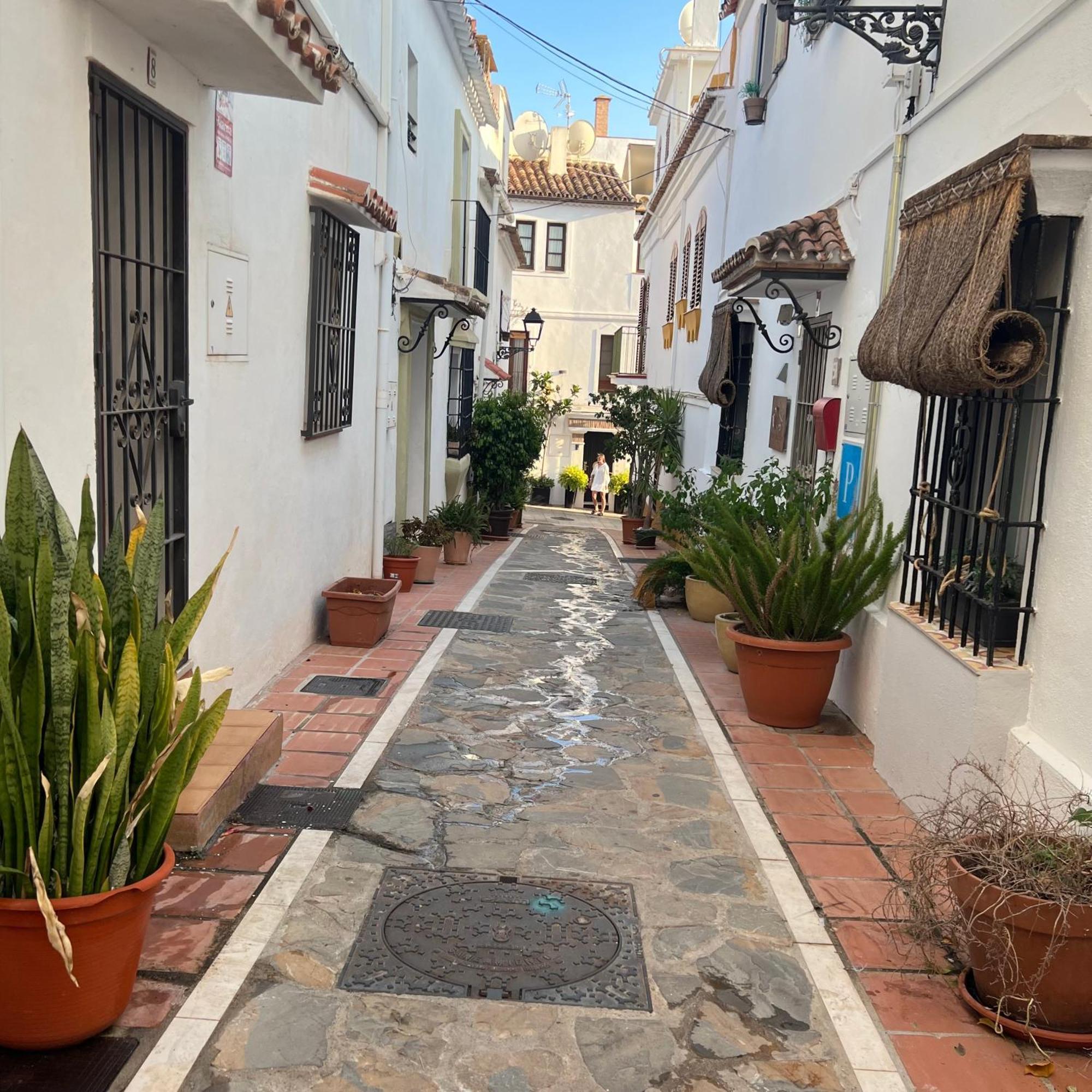 Old Town House With Terrace Villa Marbella Exterior photo